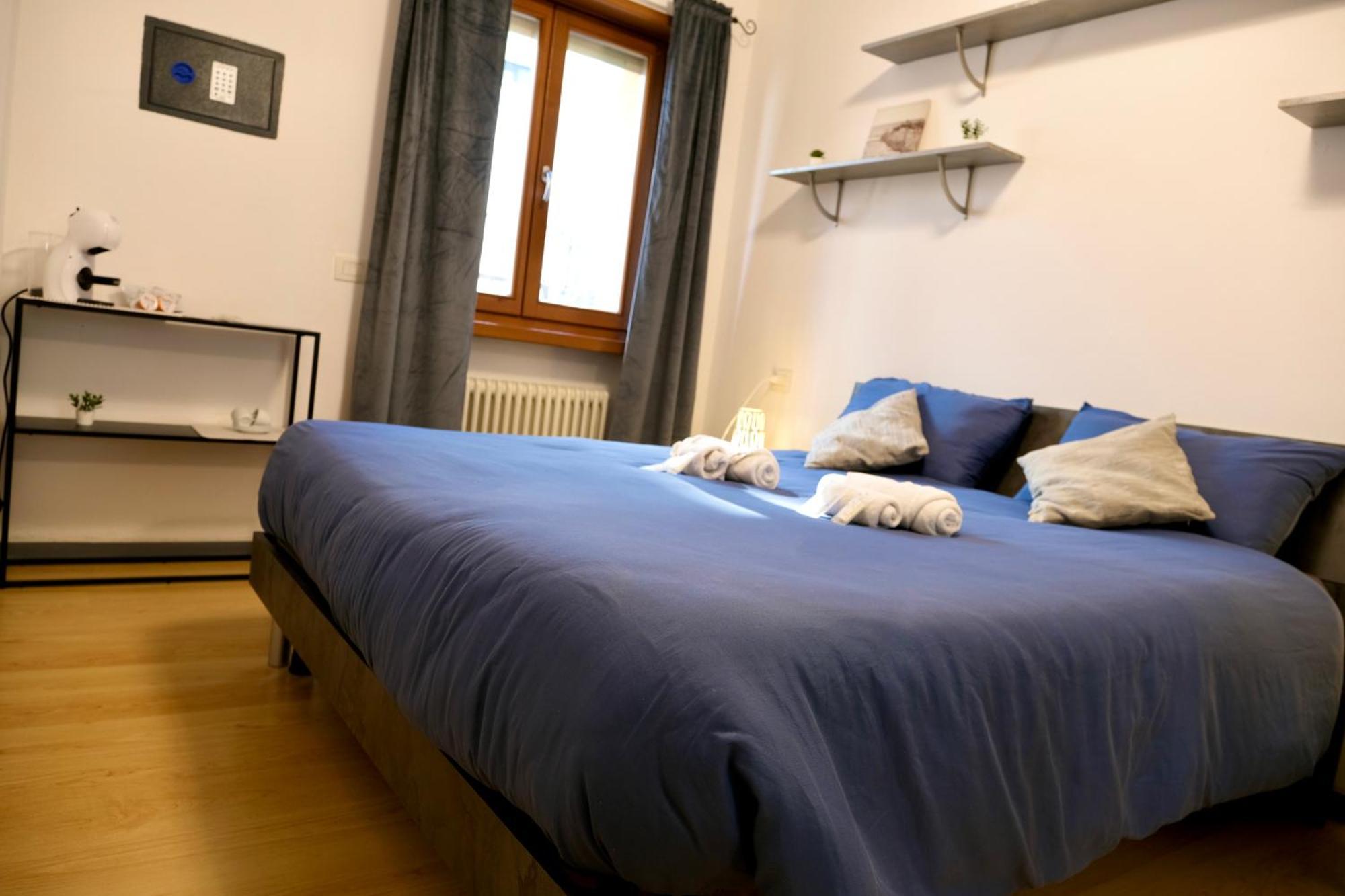 Casa Segantini - Relax Patio Apartment 1 Arco Ngoại thất bức ảnh